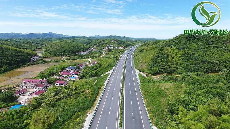 客土喷播复绿,边坡绿化